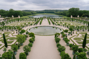 Courtier en travaux Versailles